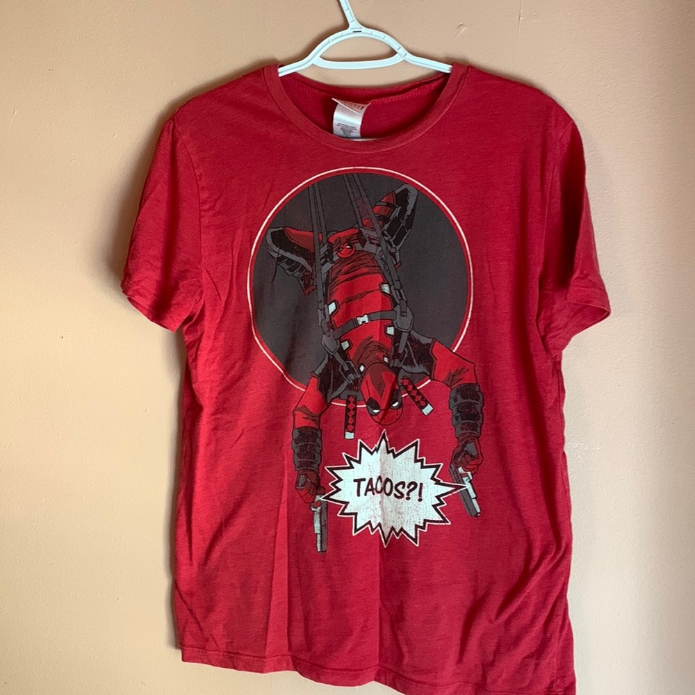 Deadpool T-shirt